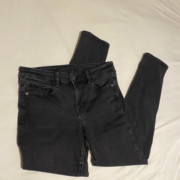 American Eagle Straight Leg High Waisted Jeans - Picture 1 of 5